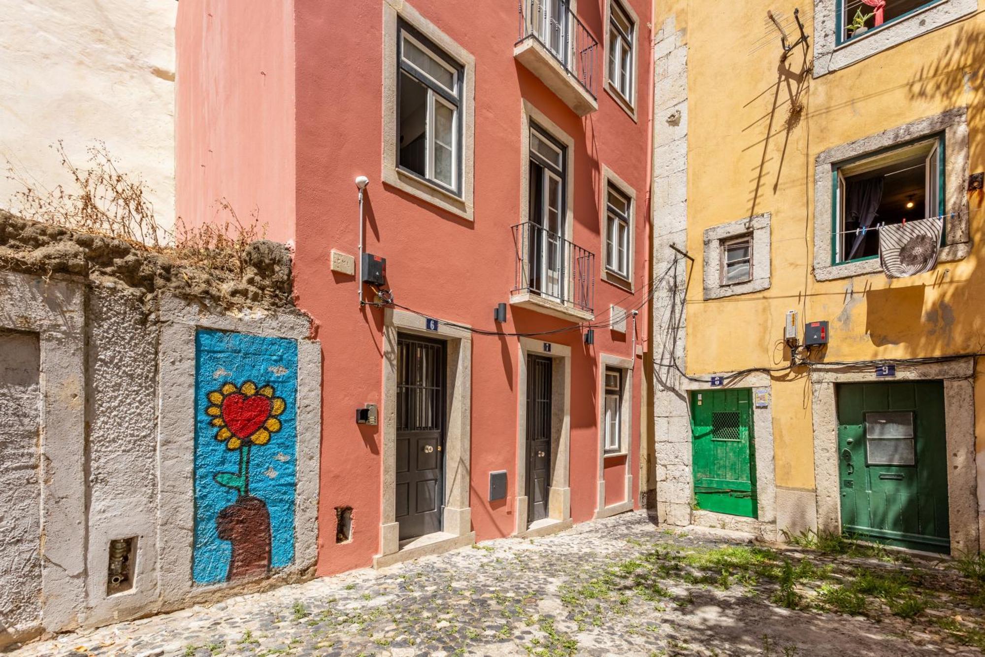 Gralhas Suites Lisboa 外观 照片