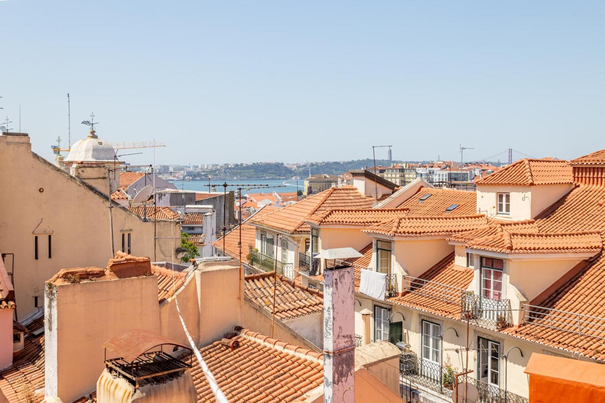 Gralhas Suites Lisboa 外观 照片