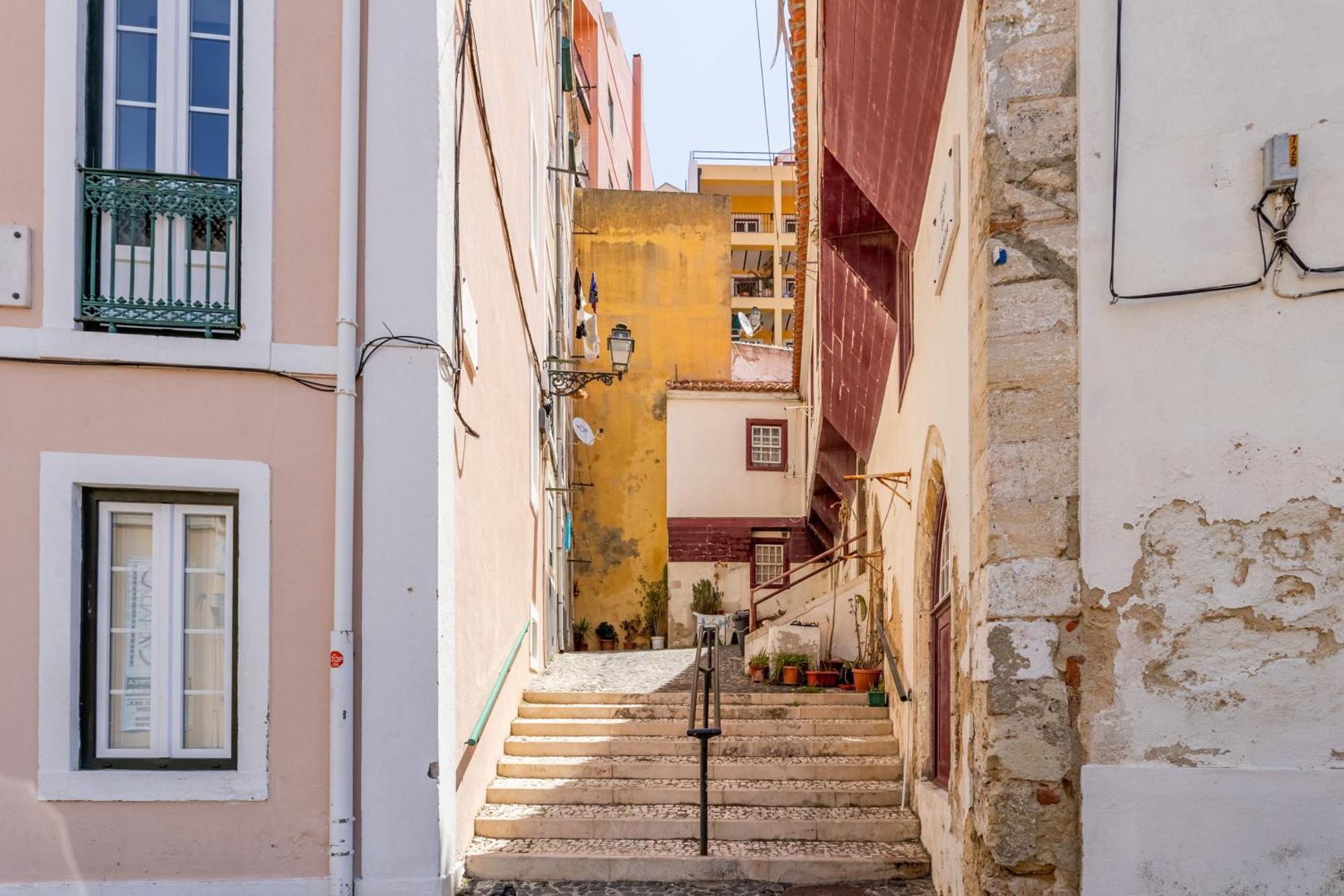 Gralhas Suites Lisboa 外观 照片